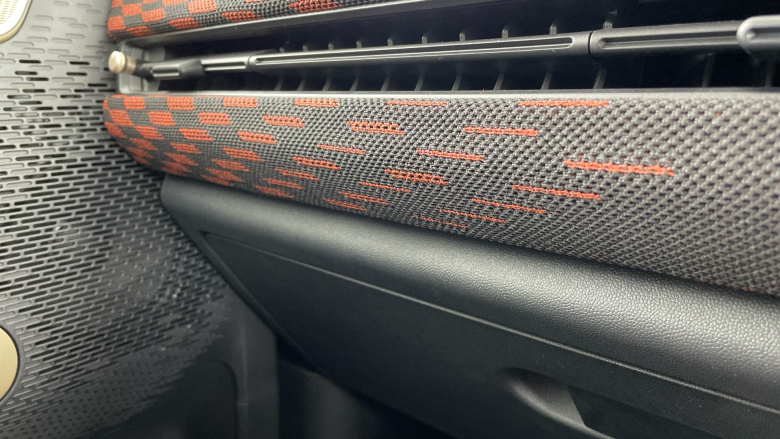 MINI Cooper 135kW E Sport [Level 2] 41kWh 3dr Auto Electric Hatchback